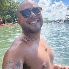 Lucas photo on Jungo Live