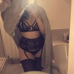 Row photo on Jungo Live