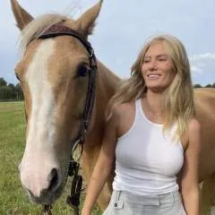 Miss Judith photo on Jungo Live