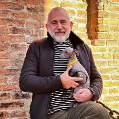 Derric Pau photo on Jungo Live