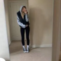 Gabby photo on Jungo Live