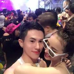 Zhu photo on Jungo Live