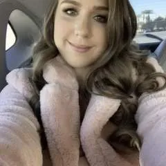 Alicia_19 photo on Jungo Live