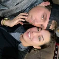 Whatapair photo on Jungo Live