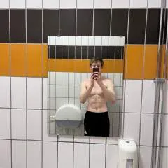 William photo on Jungo Live