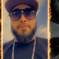 Caddyness photo on Jungo Live