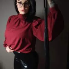 Mistress Kate photo on Jungo Live