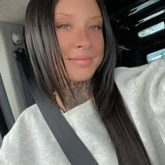 Kelly Jelly photo on Jungo Live