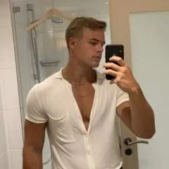 Peachy photo on Jungo Live