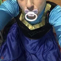 Blackmail Addict photo on Jungo Live