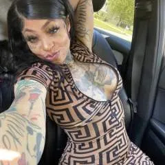 Kaybrazzy photo on Jungo Live