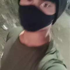 V photo on Jungo Live