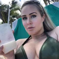 Alicia photo on Jungo Live