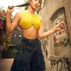 Pooja Hegde photo on Jungo Live