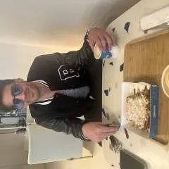 Hot.expat photo on Jungo Live