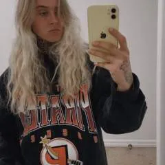 Jade photo on Jungo Live