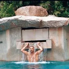 Bernie photo on Jungo Live