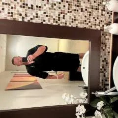 Justright.... photo on Jungo Live