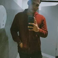 Tom photo on Jungo Live