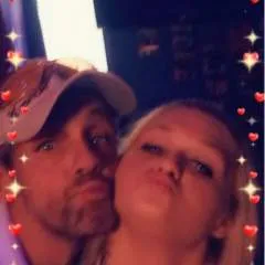 Hot Couples photo on Jungo Live