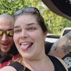 Lou & Jamie photo on Jungo Live