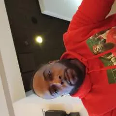 Dee photo on Jungo Live