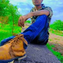 Ronnie photo on Jungo Live