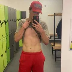 Yours Truly photo on Jungo Live