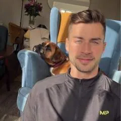 Chris photo on Jungo Live