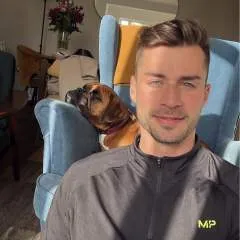 Chris photo on Jungo Live