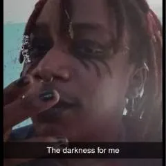 Jahodxlilred photo on Jungo Live