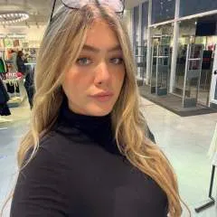 Cuteurge photo on Jungo Live