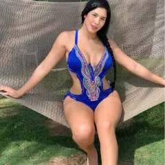 Mistress Ellie photo on Jungo Live