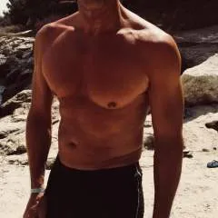 Ashtray photo on Jungo Live