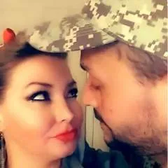 Delectable Duo photo on Jungo Live