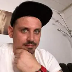 Sascha23 photo on Jungo Live