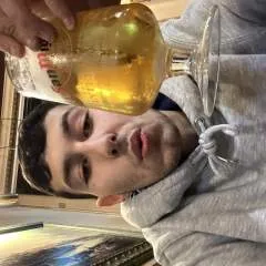 K.... photo on Jungo Live