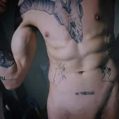 Sacredroar photo on Jungo Live