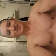 Bruce photo on Jungo Live