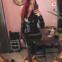 Mistressbella7 photo on Jungo Live