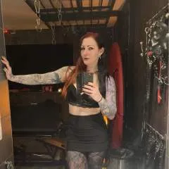 Mistressbella7 photo on Jungo Live