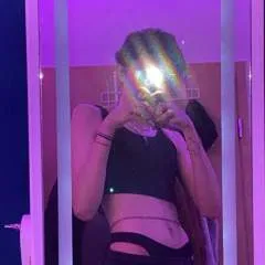 Lu photo on Jungo Live