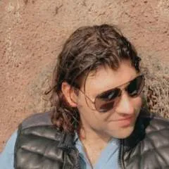 Descreet01 photo on Jungo Live