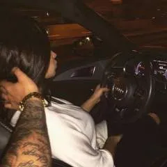 Chris_mon photo on Jungo Live