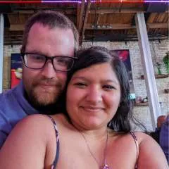 Sexycouple22 photo on Jungo Live