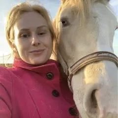 Mavis photo on Jungo Live