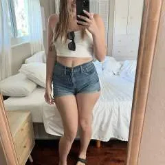 Ally photo on Jungo Live