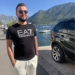 Strongh photo on Jungo Live