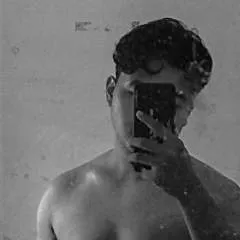 Mika photo on Jungo Live