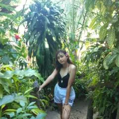 Yeyen photo on Jungo Live